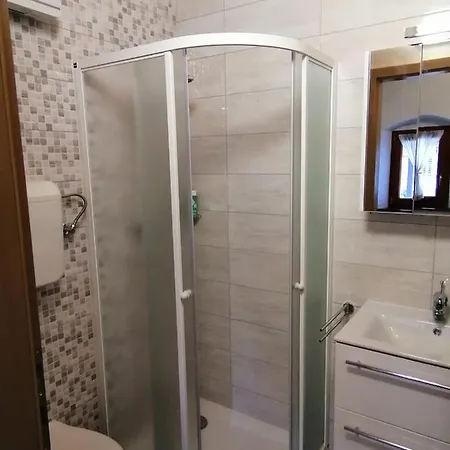 Apartment Hisa Pod Gradicem Kobarid