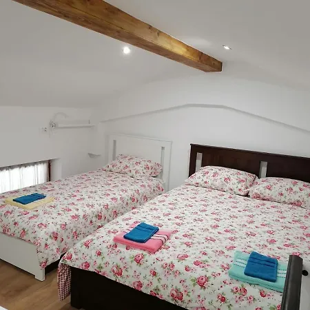 Hisa Pod Gradicem * Kobarid